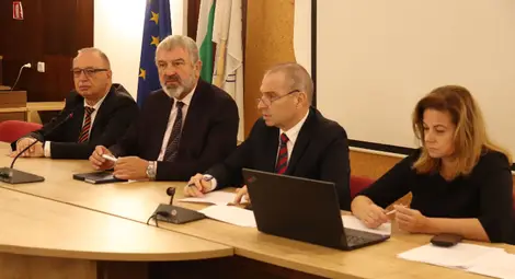 Транспортната свързаност с малките населени места&nbsp;  във фокуса на среща в Русе с вицепремиера Гроздан Караджов&nbsp;