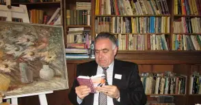 Директорът на Дървото сам си издал заповед за вдигане на заплатата