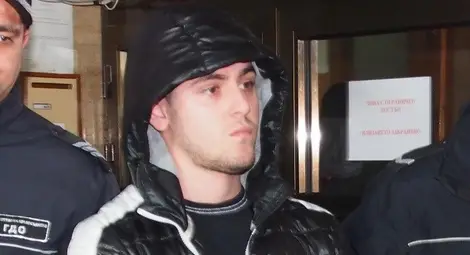 Друг пострадал във варненския мол: Биха ме 40 минути