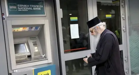 Гръцките банки отварят в понеделник