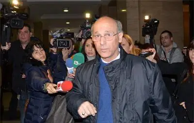 3 условни присъди на лекари заради смърт на дете след извадени сливици (Обзор)