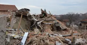 Още 1115 лева събраха ветовчани за семейството от взривената къща