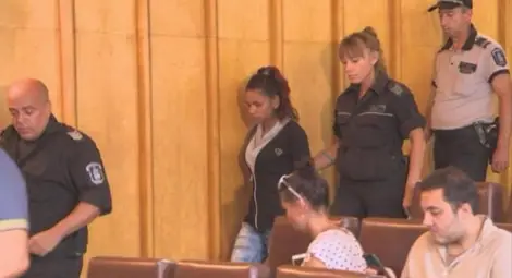 Майката, която изостави детето си в парка, обжалва мярката си за неотклонение