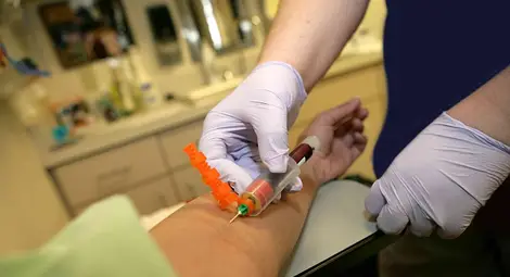 Спасява ли страх от игли от кръвна проба хванати с алкохол зад волана