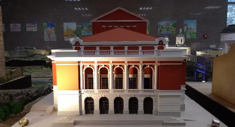 45 забележителности от двата бряга на Дунав събрани в Канев център 45 забележителности от двата бряга на Дунав събрани в Канев център