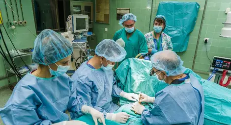 Клиниката по ортопедия в &bdquo;Канев&ldquo; е един от водещите центрове в &bdquo;бутиковата професия&ldquo; хирургия на ръка редом с &bdquo;Пирогов&ldquo; и &bdquo;Софиямед&ldquo;