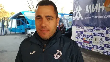 Цветомир Младенов вече е помощник на Малин Орачев.  Снимка: Георги ХРИСТОВ