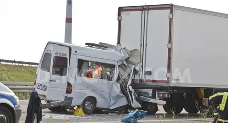 27-годишният шофьор на буса  убиец изписан от болницата