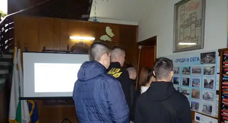 Русе &ndash; знам и ще предам нататък! Специална седмица за празника на града в Гимназията по дървообработване