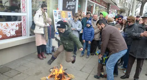 Руснаците подпалиха чучелото на зимата и я прогониха надалеч
