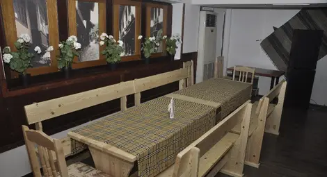 &bdquo;6 без 10&ldquo; посреща с нова вътрешна зала в битов стил, обновено меню и оркестър