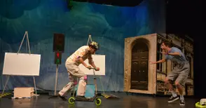 Театърът учи децата как да спазват правилата на уличното движение