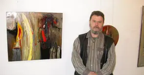 Господ внезапно повика Пламен Монев  - сигурно спешно му трябва художник