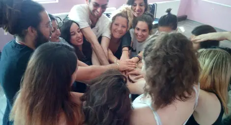 Млади доброволци от осем страни дойдоха за карнавала