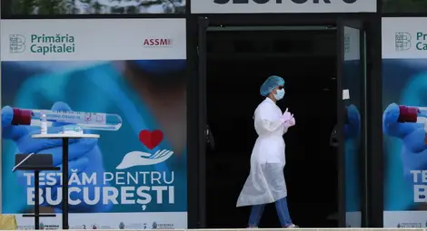 Рекорден брой заразени с коронавирус в Румъния: 2158 души за денонощие