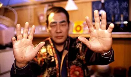 Тайните знаци на убийците - от изпращане на куршум до цветя Тайните знаци на убийците - от изпращане на куршум до цветя