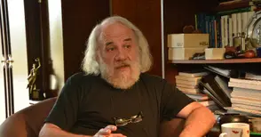 Володя Кенарев: Не се виждам като човек, който знае, че има какво да направи, а стои встрани