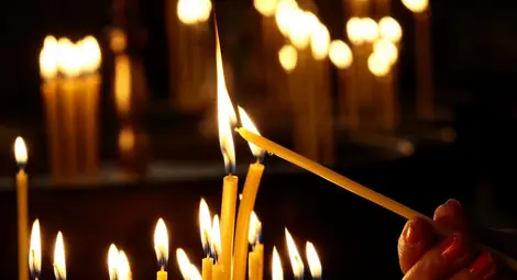 Отбелязваме Св. ап. и ев. Лука. Св. вмчца Злата Мъгленска, вижте имениците днес