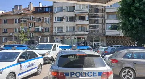 Осемте общини от област Русе получиха днес изборните книжа и материалите във връзка с предстоящия вот Осемте общини от област Русе получиха днес изборните книжа и материалите във връзка с предстоящия вот