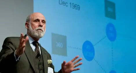 Вицепрезидент на Google: Идват дигитални Тъмни векове