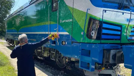 БДЖ кръсти двата си нови Смартрон локомотива Цар Иван Асен II и Цар Калоян