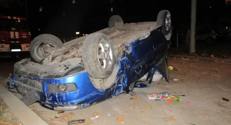 19-годишно момиче е в критично състояние след преобръщане с кола на &bdquo;Липник&ldquo;