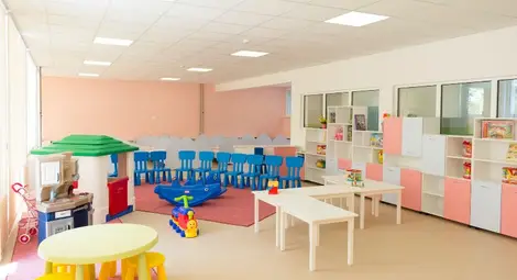 Училищата и градините чакат високите сметки през март