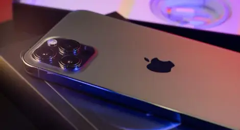 Изтекоха снимки на новия iPhone Изтекоха снимки на новия iPhone