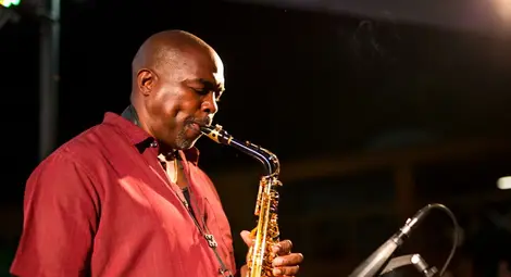 Любимият саксофонист на Рей Чарлс гастролира в Русе