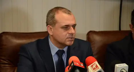 Искрен Веселинов: След като е криза, нека да замразим и нашите заплати!