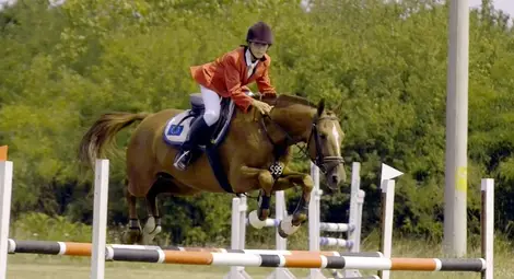 &bdquo;Кентавър&ldquo; закрива сезона с атракции на хиподрума