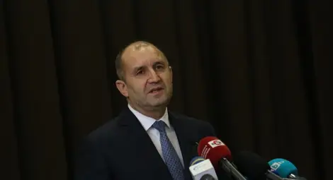 Радев: Защо Гешев вижда престъпност и корупция навсякъде другаде, но не и в МС