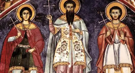 Светите мъченици Мина, Ермоген и Евграф били посечени с меч Светите мъченици Мина, Ермоген и Евграф били посечени с меч