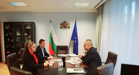 Кметът предлага да има разходки по реката за съживяване на туризма