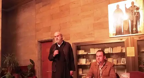 Русе пръв излъчи на живо в мрежата представяне на богословска книга