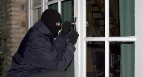 Осемнайсти апартамент ограбен в "Здравец"