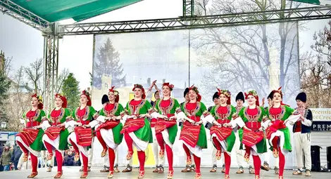 Стотици русенци пяха заедно с Братя Аргирови по време на концерта &bdquo;Не на насилието, да на доброто!&ldquo;