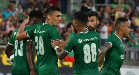 "Лудогорец" вкара 7 на "Крусейдърс", обезсмисли реванша