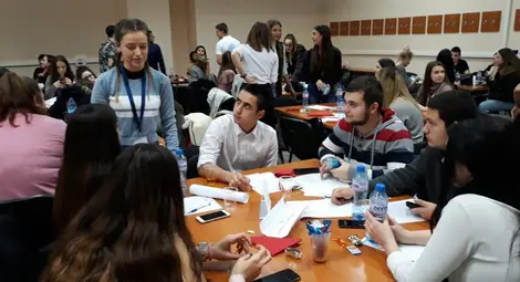 И от суеверието се прави бизнес, стига да знаеш как