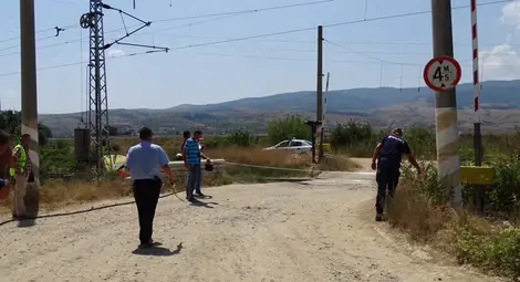 20-тонна греда уби работник на жп надлез в Пловдивско село