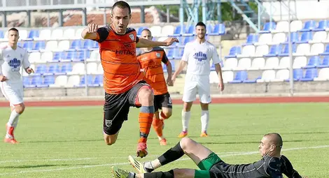 Полицейски шеф тренира &bdquo;Сливнишки герой&ldquo;