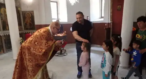 На Спасовден две църкви в Ценовско отбелязаха храмовия си празник