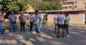 Кунчо Кунчев за полуголия с нож в шортите на пазарчето „Олимп“: Той трябва да бъде лекуван от зависимости или психично заболяване, това поведение не е нормално