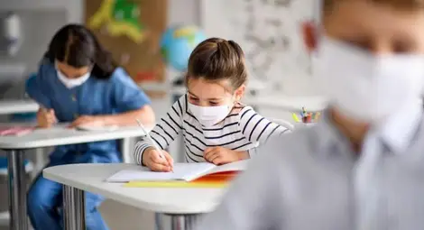 Колко време се обучаваха децата в клас тази учебна година