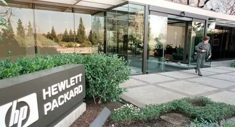 Hewlett-Packard се разцепи на две