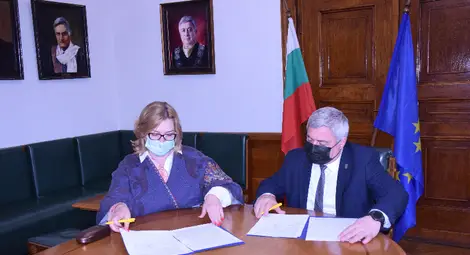 "Кауфланд" направи дарение на Русенския университет