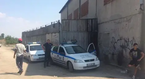 Циганинът Камен нападнал полицаите, разкървавил ги и им разкъсал униформите в &bdquo;Орландовци&rdquo;