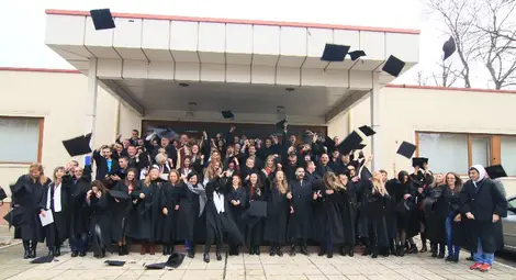 Електромобил в томболата за първокурсници във Висшето училище по агробизнес