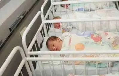 Родилка със сифилис избяга от болницата