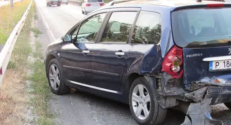 29-годишен младеж катастрофира тежко на булевард &bdquo;България&ldquo;